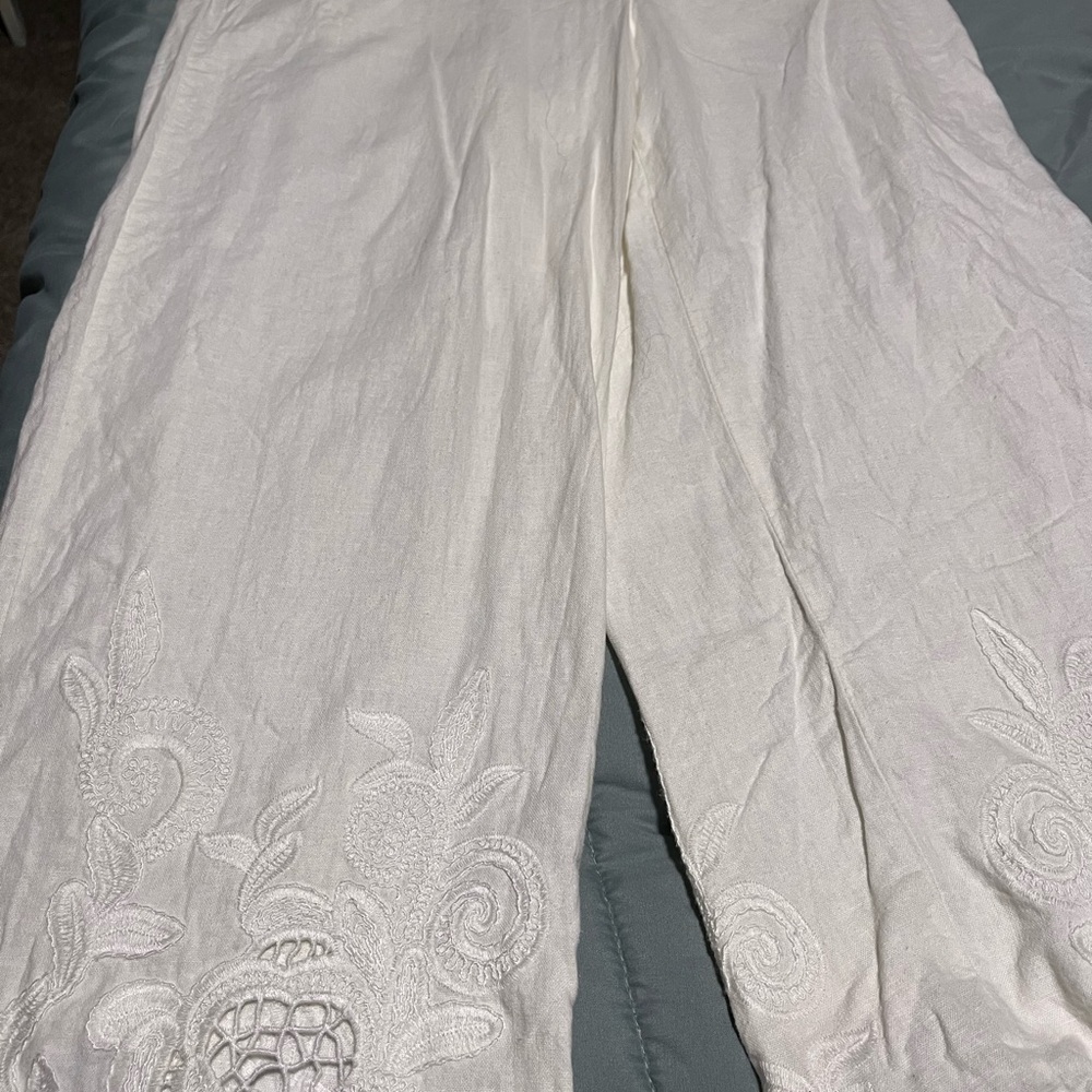 White Embroidered Wide-Leg Pants - Picture 4 of 6
